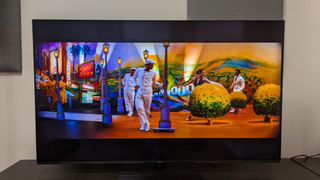 Panasonic Z85A with La La Land on screen