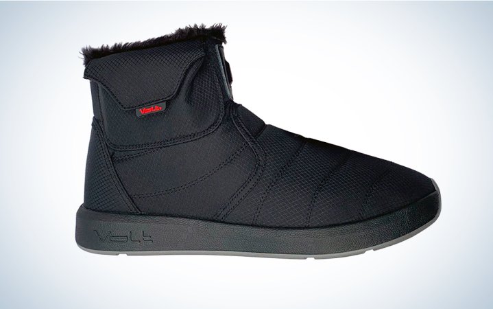  A pair of LAVA heated slipper BOOTS FROM VOLT