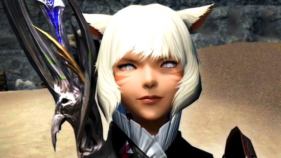 Κατάσταση διακομιστή FFXIV - Y'shtola Rhul, μια ασπρομάλλη γατούλα με γαλακτερά λευκά μάτια