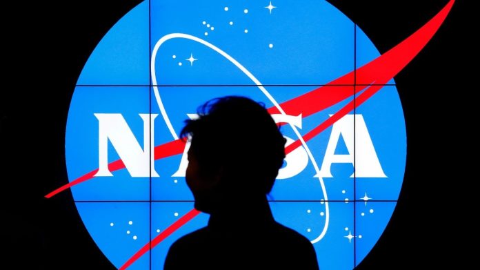 NASA: Φέρνει στο προσκήνιο την «προφητεία» του Χόκινγκ για το τέλος του κόσμου