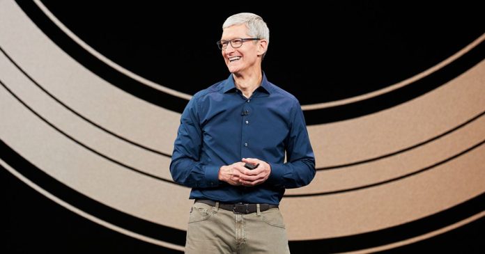 Η Apple Intelligence δεν είναι «η πρώτη, αλλά η καλύτερη», λέει ο Tim Cook