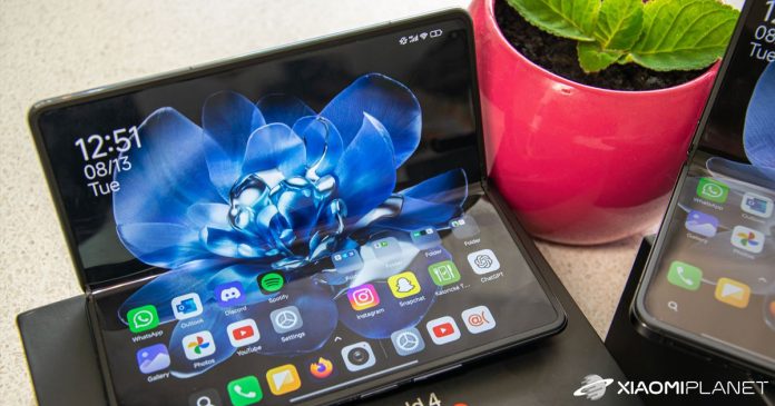 [RECENZIA] Xiaomi MIX Fold 4: Premiant, ktorý zvádza pohľady a nikdy sa nedostane na globálny trh